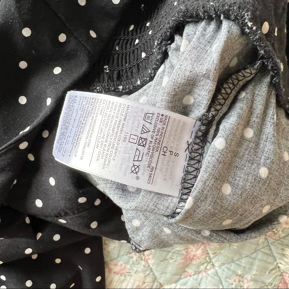 Old Navy Polka Dots Jumpsuit Size S With Pockets - Picture 7 of 11